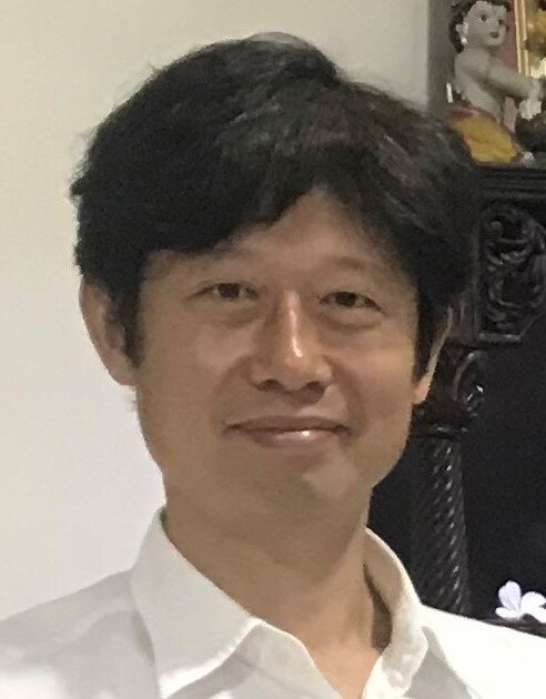 横田先生顔写真.jpeg
